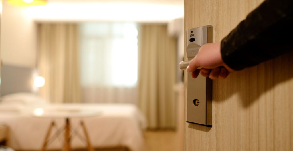 energy-saving-and-efficiency-in-hotels